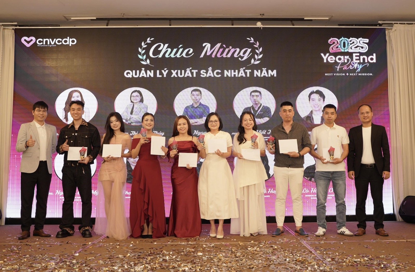 Vinh danh Quản lý xuất sắc tại Year End Party 2025